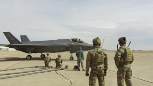 F-35A maintainers, special ops team for forward refueling