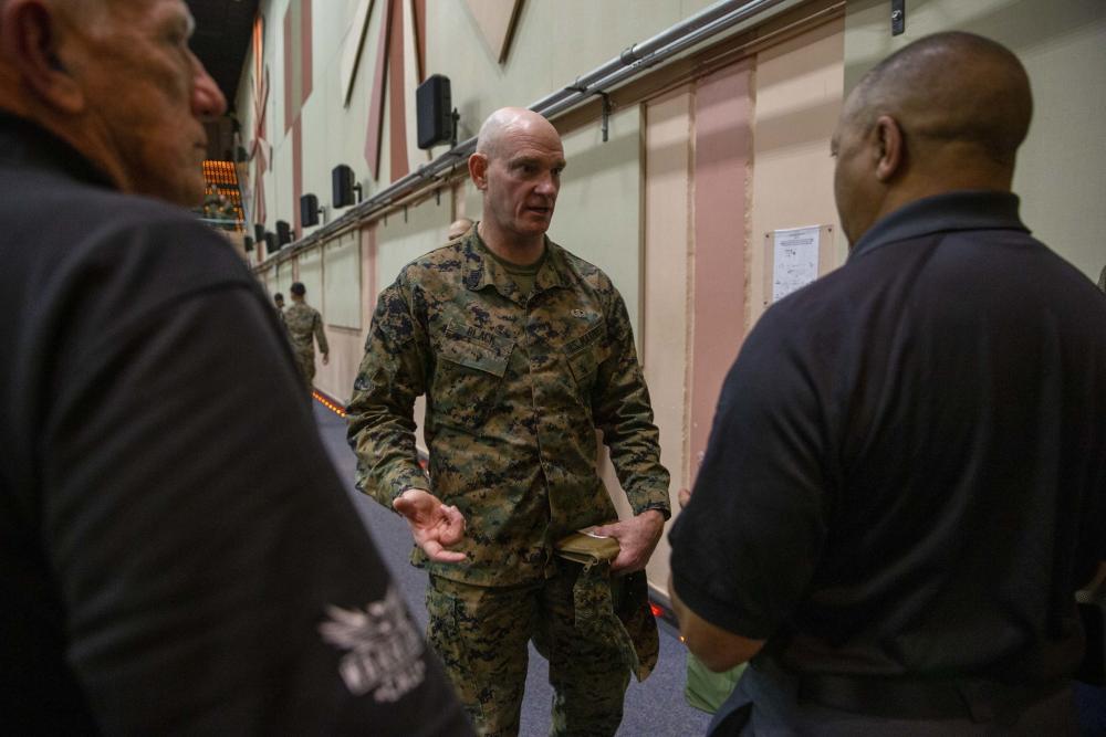 Top enlisted Marine visits Marine Corps Air Ground Combat Center
