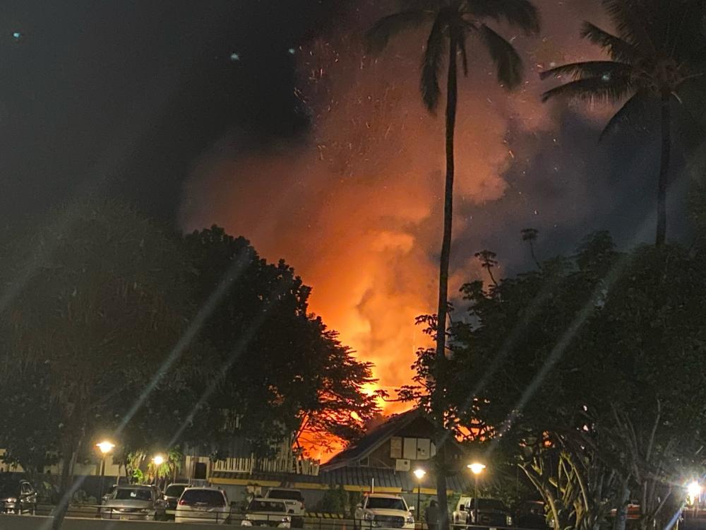 SELFLESS SERVANTS: Off-Duty 152nd &amp; 154th SFS Defenders Respond to Fire in Hilo