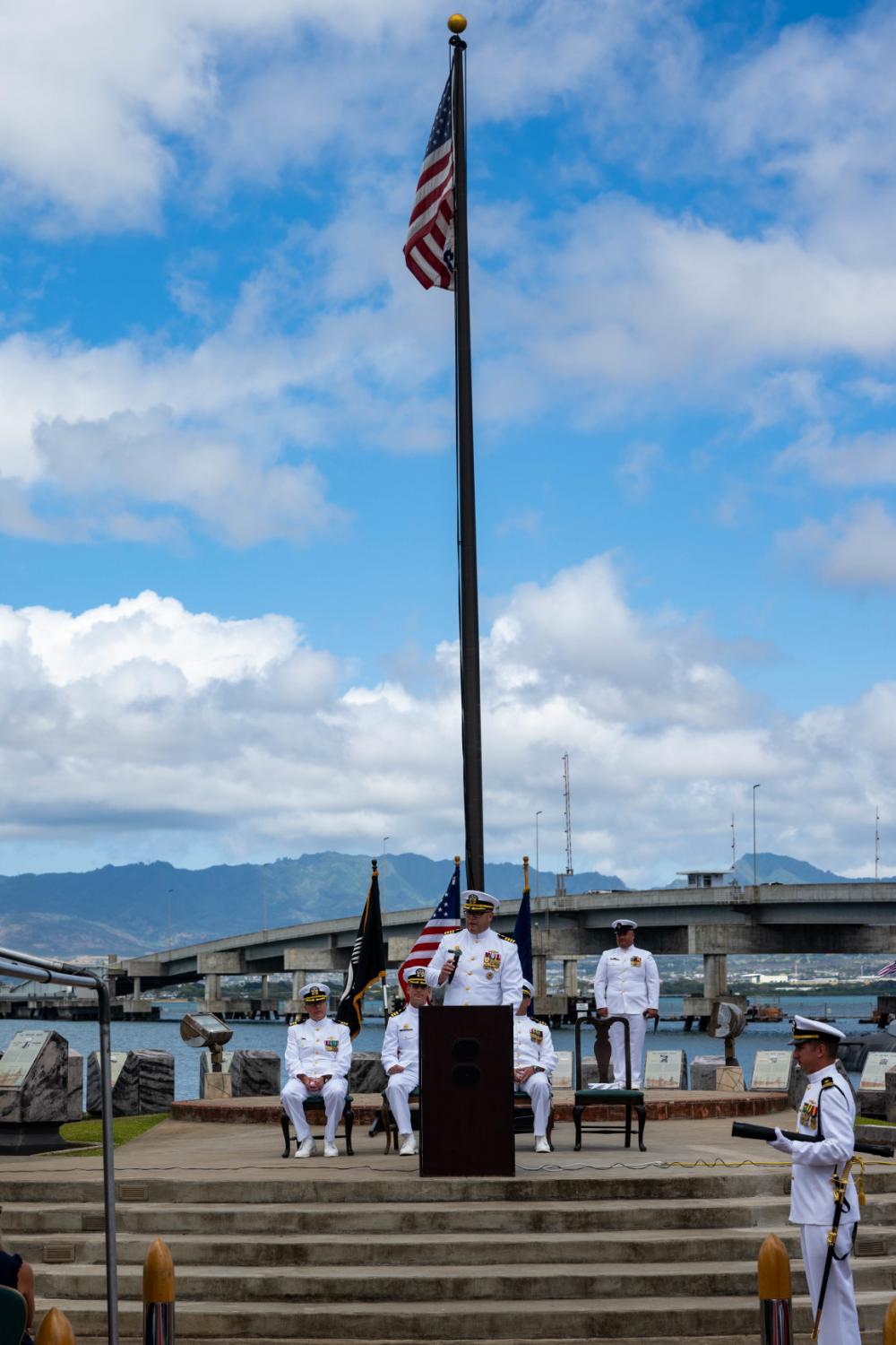 USS Tucson Conducts Change of Command