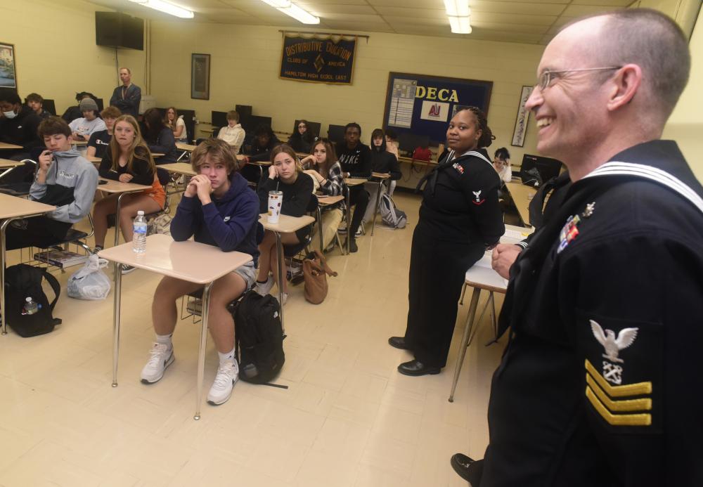 Navy shares lifestyle details with Steinert students