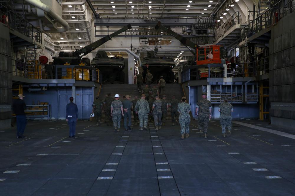 13th MEU conducts Loading Exercise