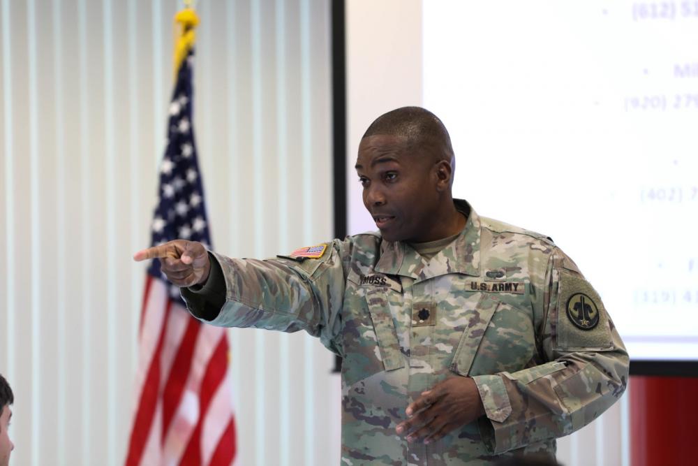 U.S. Army Lt. Col. Moss answers questions about benefits at the R2PM Muster