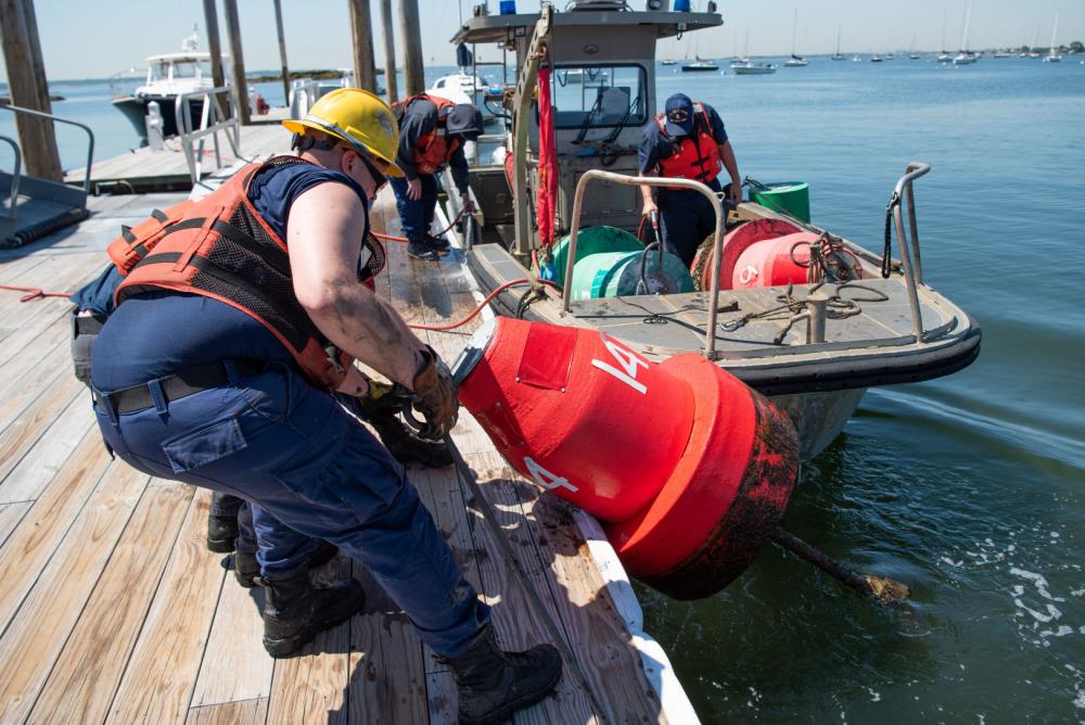 Coast Guard temporarily disestablishes buoys from Milton Harbor, New York