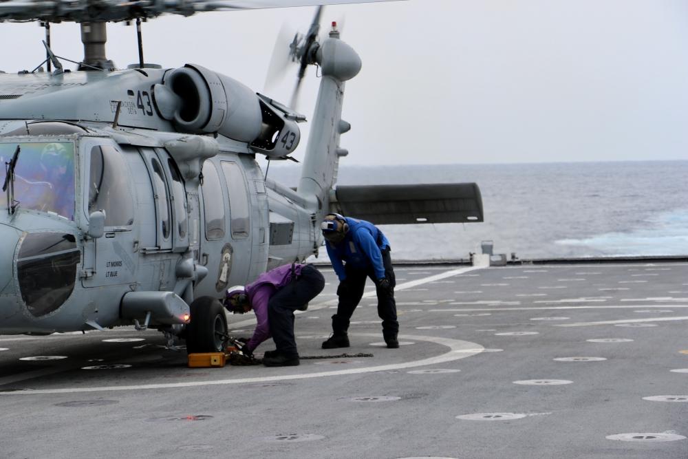 USS Jackson conducts flight ops in ECS