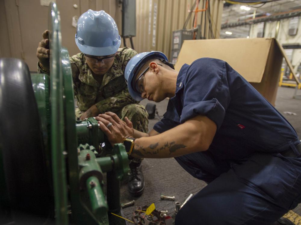 Sailors Conduct Maintenance Aboard USS Carl Vinson (CVN 70)