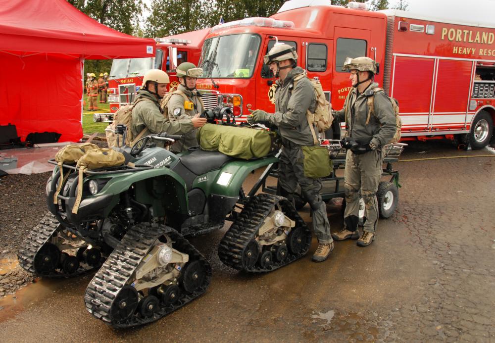 TOPOFF 4: Oregon Airmen, Soldiers step up to support disaster exercise in Portland