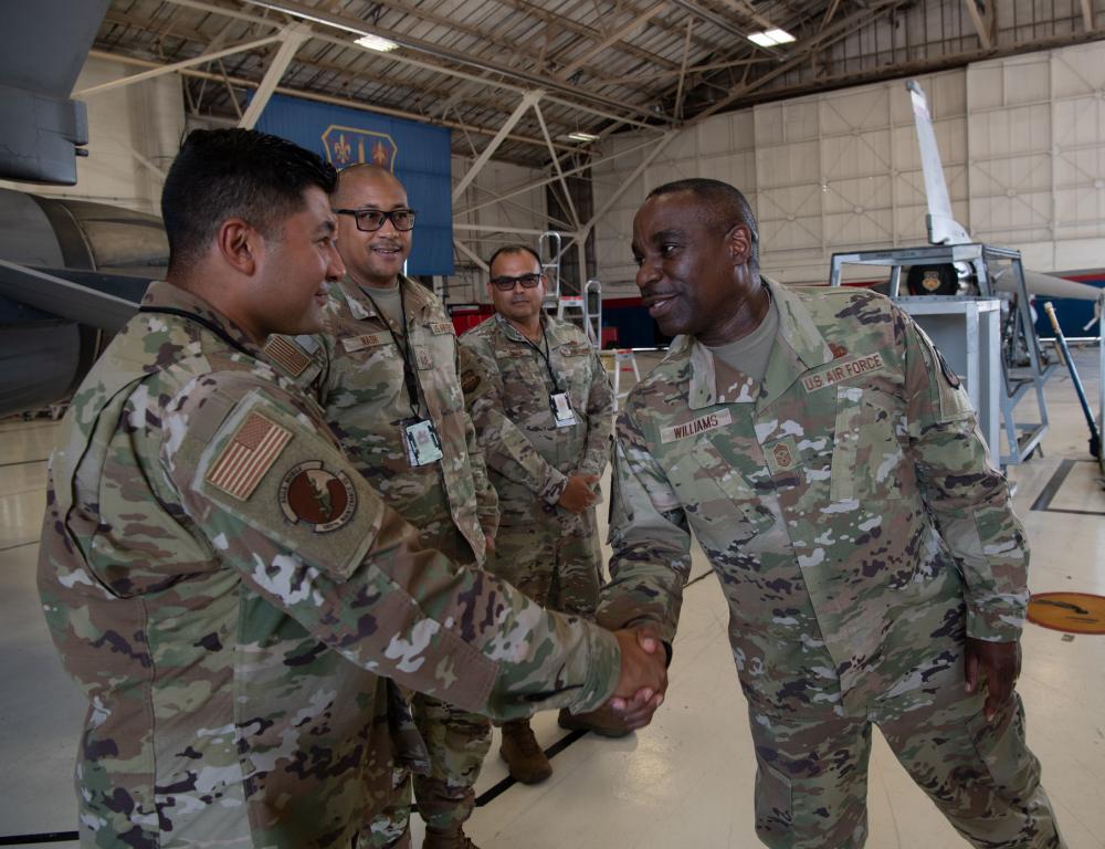Command Chief of the ANG visits the 149th Fighter Wing