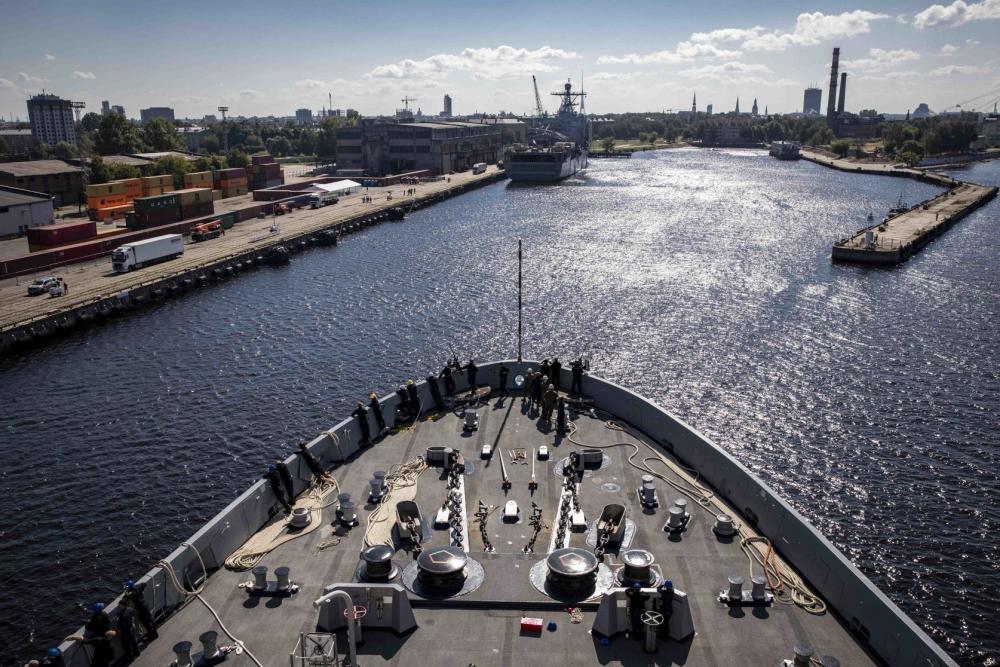 USS Arlington arrives in Riga, Latvia