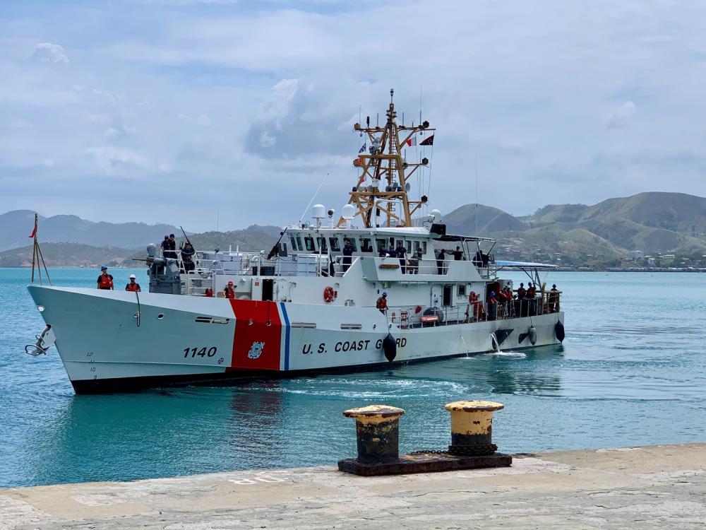 USCGC Oliver Henry arrives in Port Moresby
