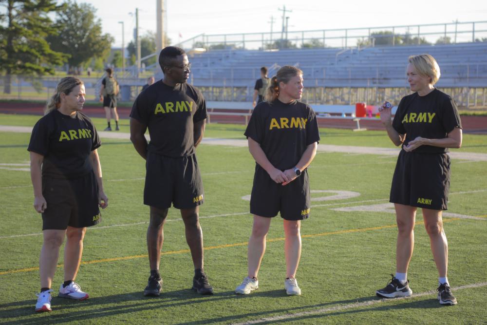 Regional Health Command-Atlantic Commander conducts PT with BACH Soldiers