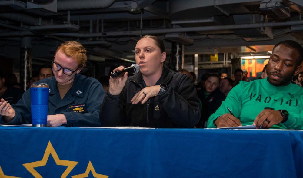 USS Ronald Reagan (CVN 76) hosts talent show