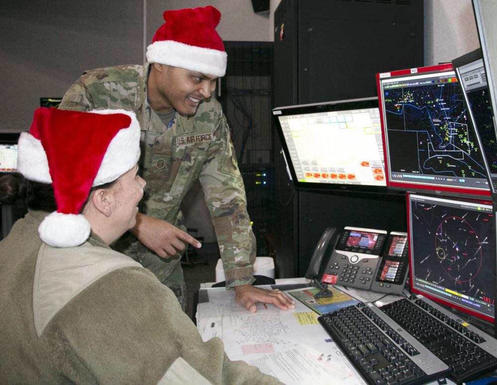 NY Air Guard Airmen  ready to track Santa for NORAD