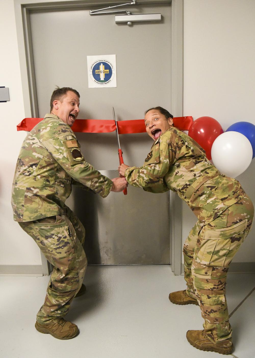 1st Helicopter Squadron welcomes new chiropractic clinic